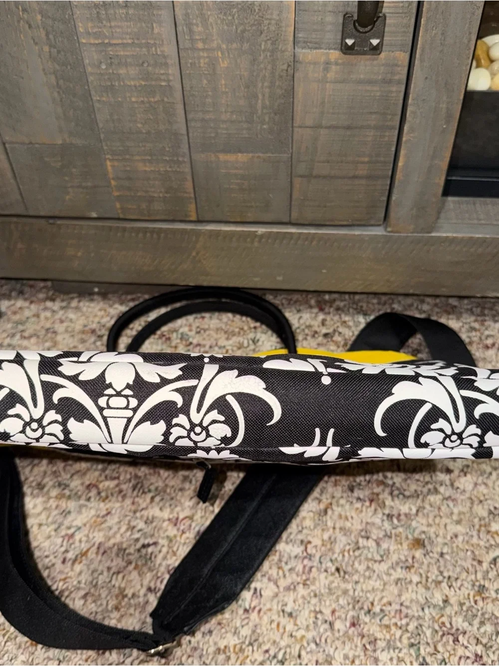 2008 Jacqueline savage Yellow and Black Damask Laptop Bag 14.5x11